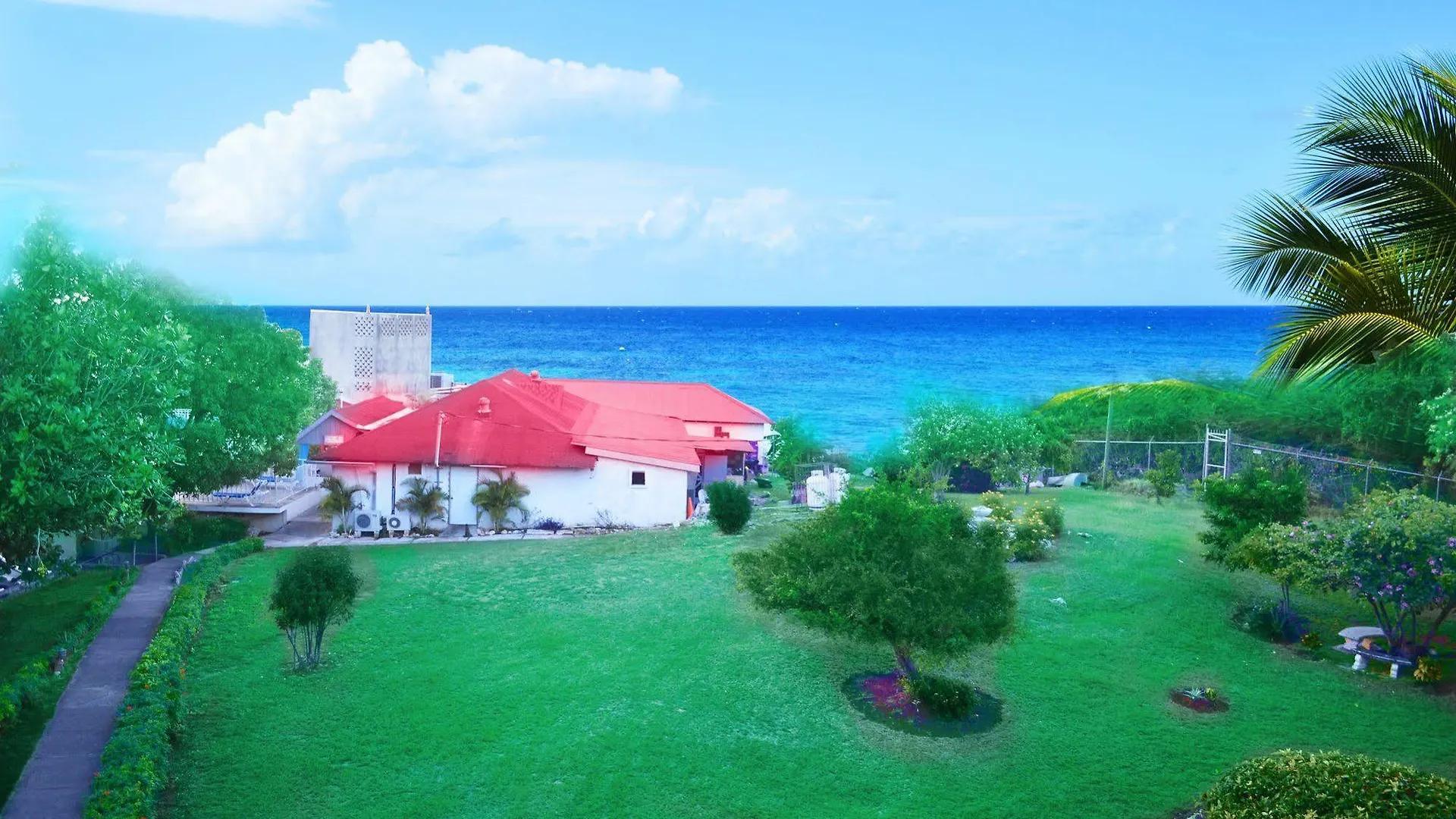 Garden Beach Studios At Montego Bay Club location